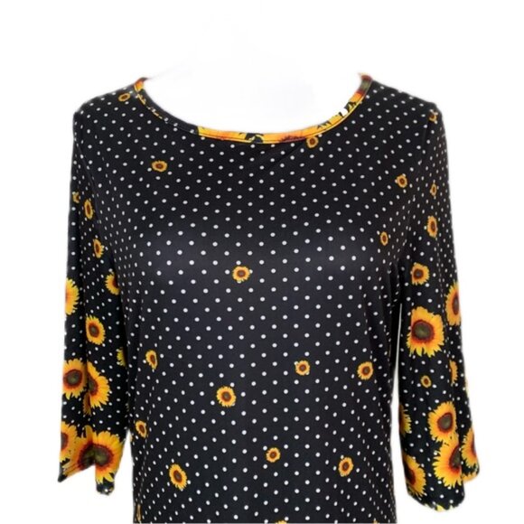 Lily by Firmiana  SZ L Black and Yellow Sunflower and Polka Dot Tunic Top | NWT - Picture 2 of 11